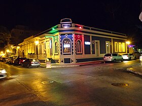 Restaurante 'Campioni Pizza Bar & Tapas' de noche, C. Isabel y C. Salud, Bo. Quinto, Ponce, PR, mirando al noroeste (DSC01425).jpg