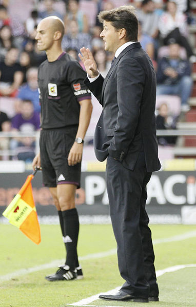 File:Ricardo-rodriguez-entrenador-futbol.jpg - Wikipedia