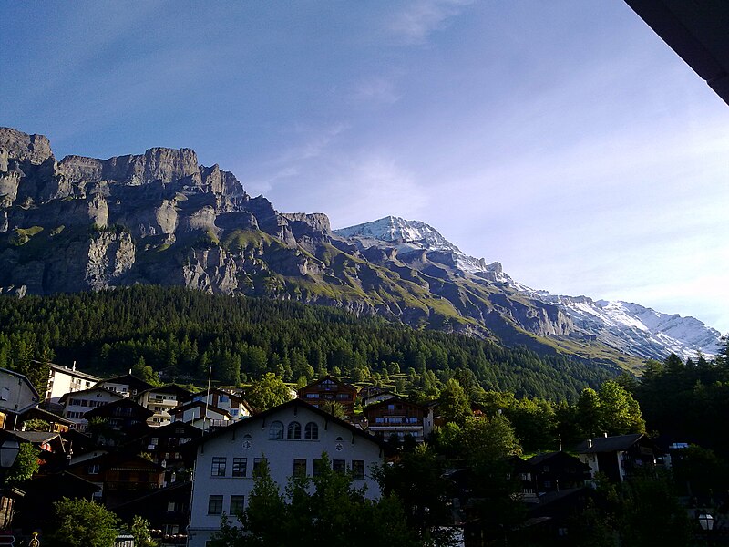 File:Rinderhorn from Leukerbad.jpg