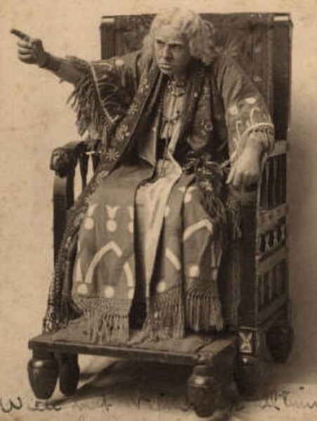 McWade as Simonides in a 1905 stage production of Ben Hur