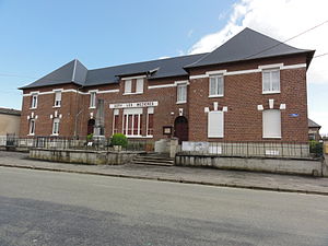 Séry-lès-Mézières (Aisne) mairie.JPG