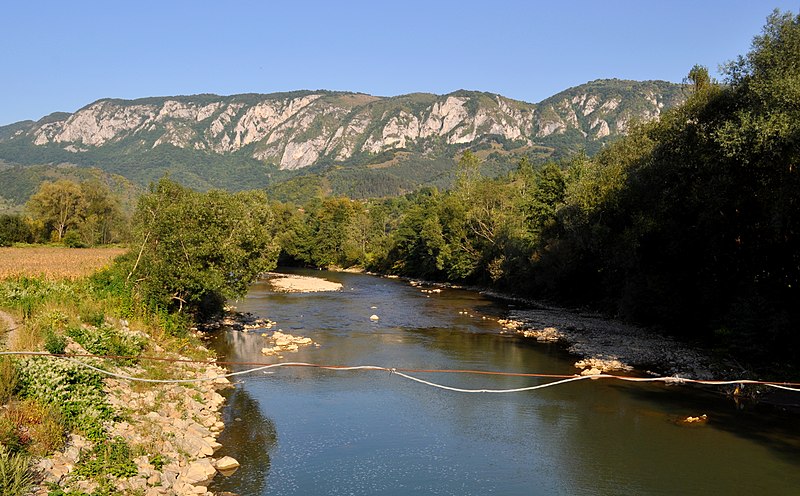 File:Sălciua de Jos.jpg