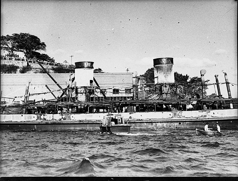 File:SLNSW 15203 Manly ferry fire Bellubera.jpg