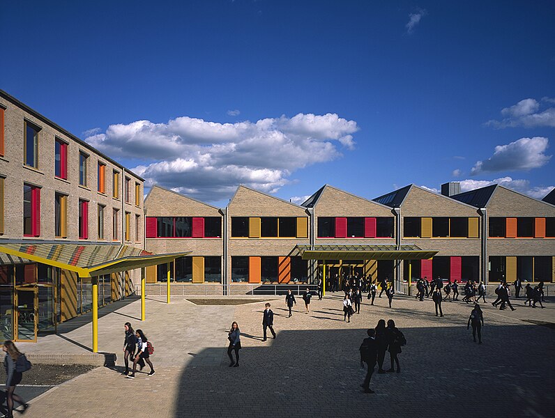 File:Sevenoaks School Science Centre - External.jpg