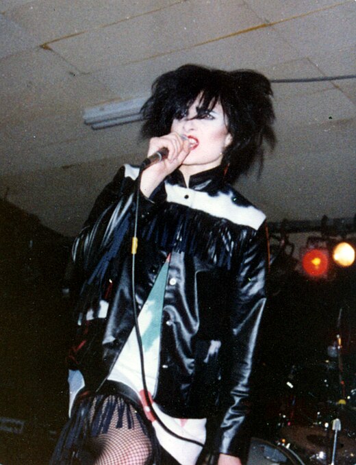 Siouxsie Sioux van Siouxsie and the Banshees tijdens een optreden te New York (1980)