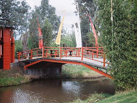 Small bridge (photo 2)