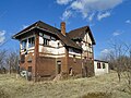 Derelict signal box Snt on the area of ​​the former marshalling yard