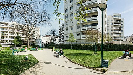 Square Emily Dickinson, Paris 2016