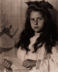 Katherine, 1905