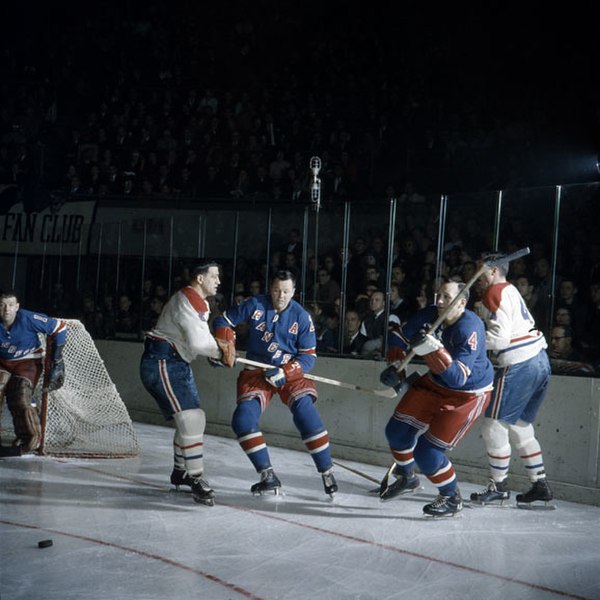 A game between the Montreal Canadiens and the New York Rangers in 1962
