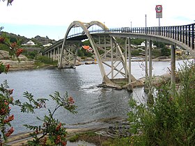 Pont entre Tjøme et Brøtsø