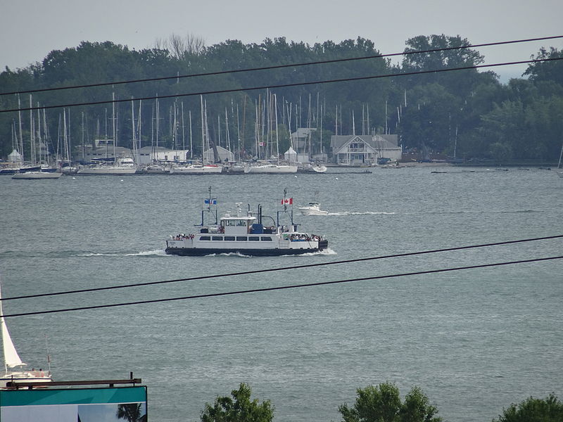 File:Toronto ferry Ongiara, 2015 07 01 (2) (19499328176).jpg