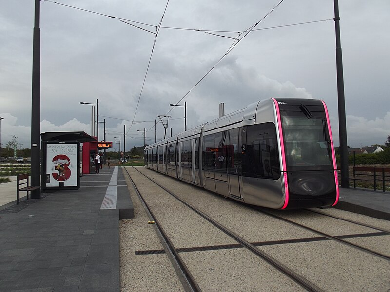 File:Tram Tours 2013 2.jpg