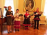 Suomâ riehtiminister Anna-Maja Henriksson já ive 2014 Kollekielâ vyeitteeh Seija Sivertsen, Kerttu Vuolab já Mikael Svonni