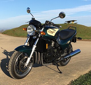 <span class="mw-page-title-main">Triumph Trident</span> British motorcycle produced 1991–1998