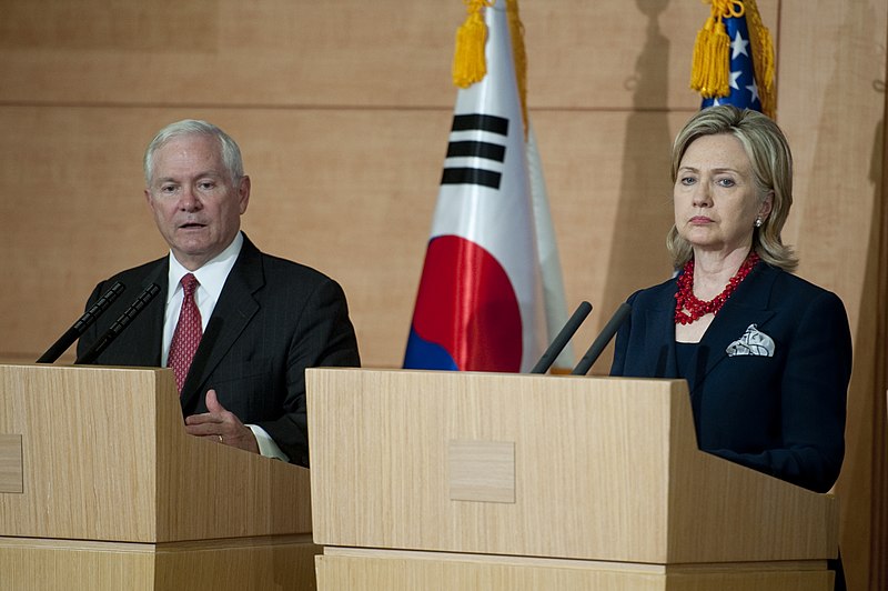 File:U.S. Secretary of Defense Robert M. Gates and Secretary of State Hillary Rodham Clinton address the media in Seoul, South Korea, July 21, 2010 090721-N-TT977-299.jpg