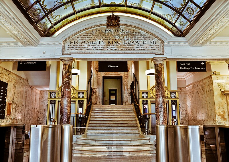 File:University of Westminster Foyer.jpg