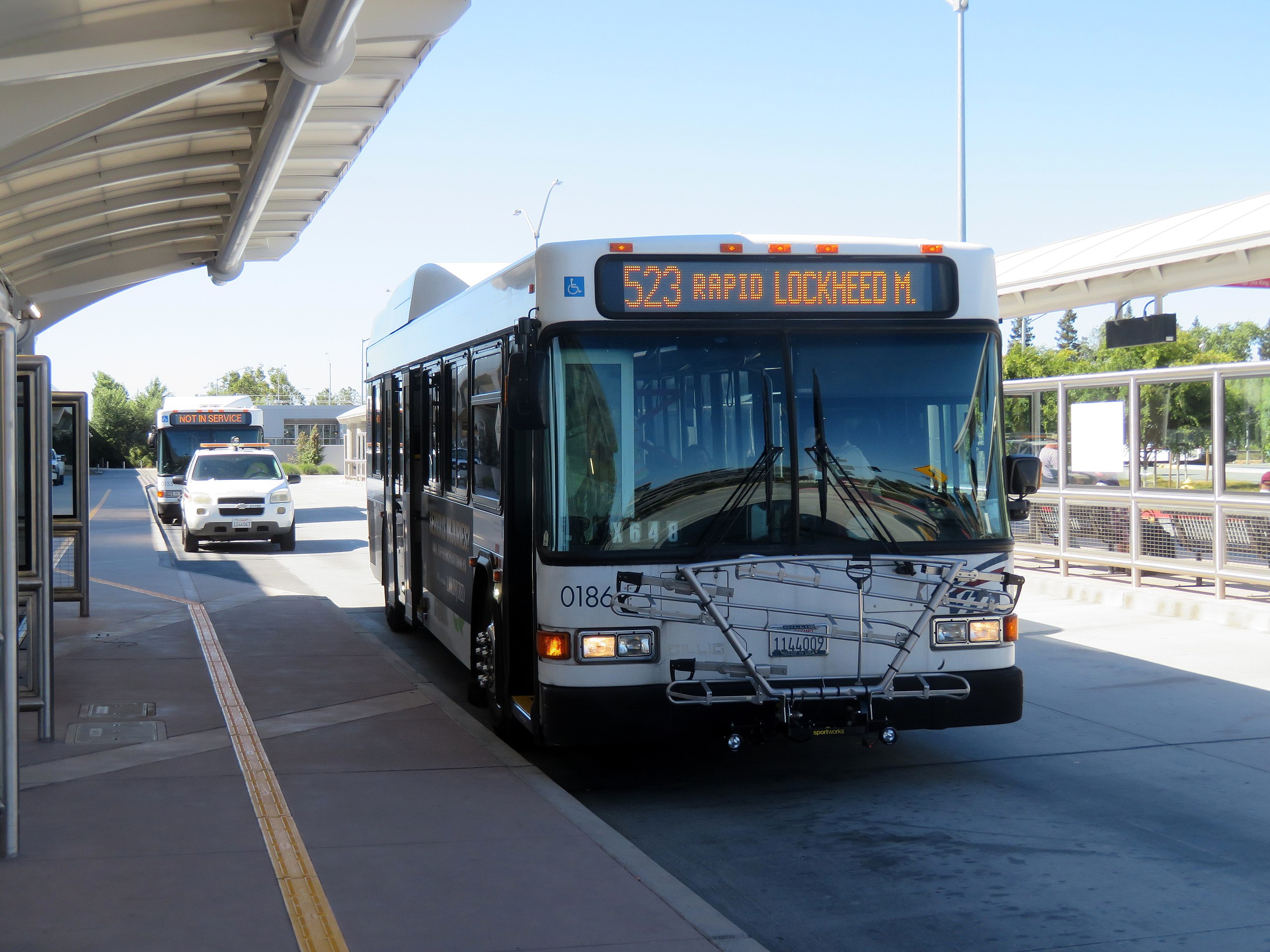 2560px-VTA_route_523_bus_at_Berryessa_station%2C_June_2020.JPG