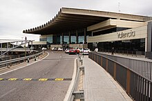 Valencia Airport Terminal.jpg