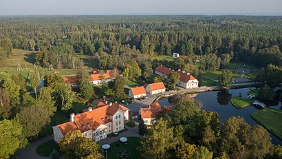 Kuidas ühistranspordiga sihtpunkti Vihula Mõis jõuda - kohast