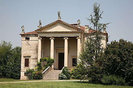 Tập_tin:VillaChiericati_2007_07_18_2.jpg