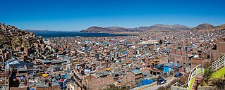 Vista de Puno y el Titicaca, Perú, 2015-08-01, DD 53-54 PAN.JPG