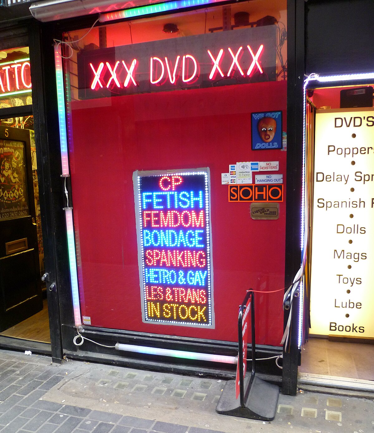 Xxx Movie Bookstore Porn - Sex shop - Wikipedia