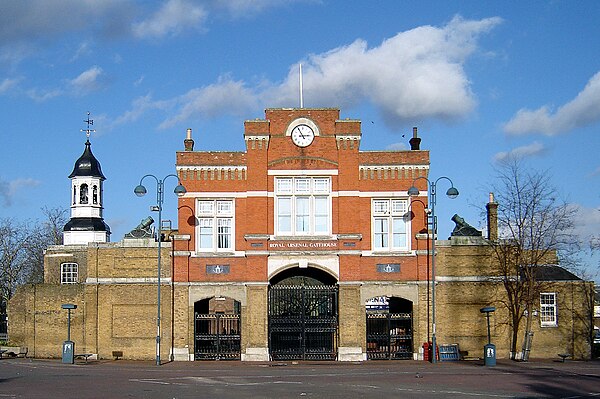 Royal Arsenal Gatehouse (Beresford Gate) in 2007