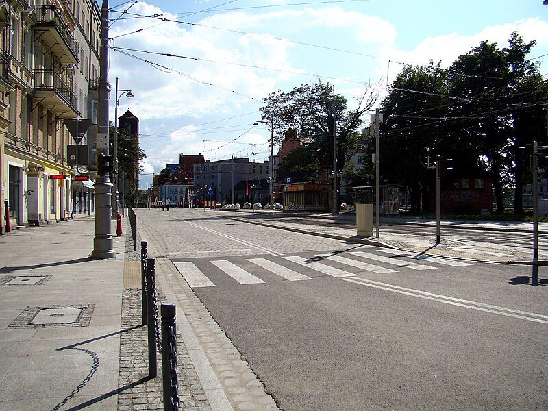 File:Wrocław - fotopolska.eu (122071).jpg