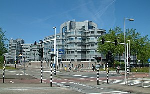 Zoetermeer De Leyens AIVD kantoor (1) (cropped).JPG