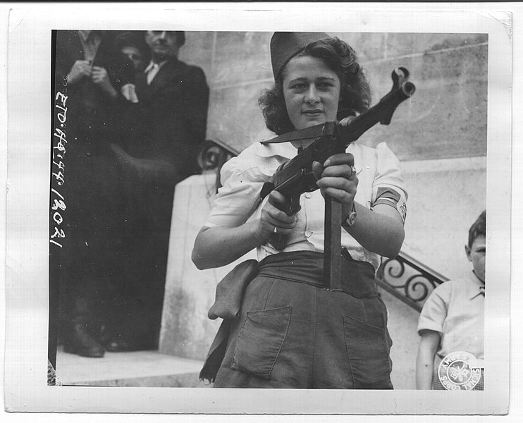 File:"Nicole" a French Partisan Who Captured 25 Nazis in the Chartres Area, in Addition to Liquidating Others, Poses with the Automatic Rifle with Which She is Most Proficient - NARA - 5957431.jpg