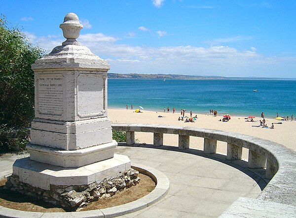 Image: "Túmulo do Inglês"   Praia de Paço de Arcos   Portugal (1473460028)