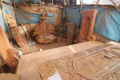 Atelier d'un sculpteur de khatchkars, Erevan.