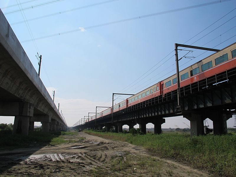 File:臺鐵曾文溪橋北邊河床 - panoramio.jpg