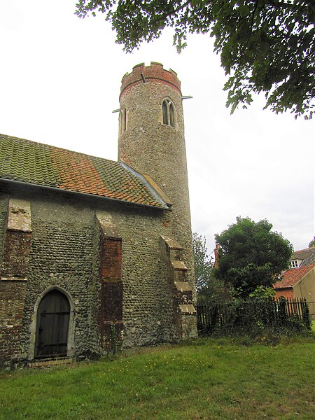 File:-2020-08-23 Round bell tower, Saint Peter and Saint Paul Church, Sustead, Norfolk (3).JPG