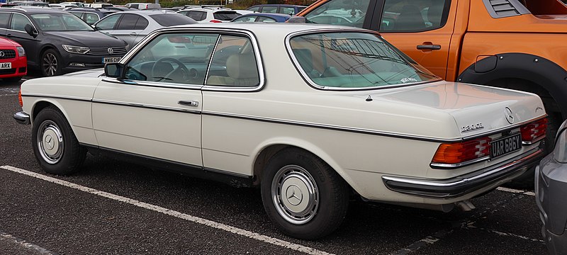 File:1983 Mercedes-Benz 280 CE Coupe 2.8 Rear.jpg