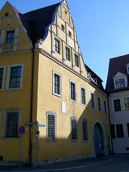 File:2007-04 Halle (Saale) 15.jpg