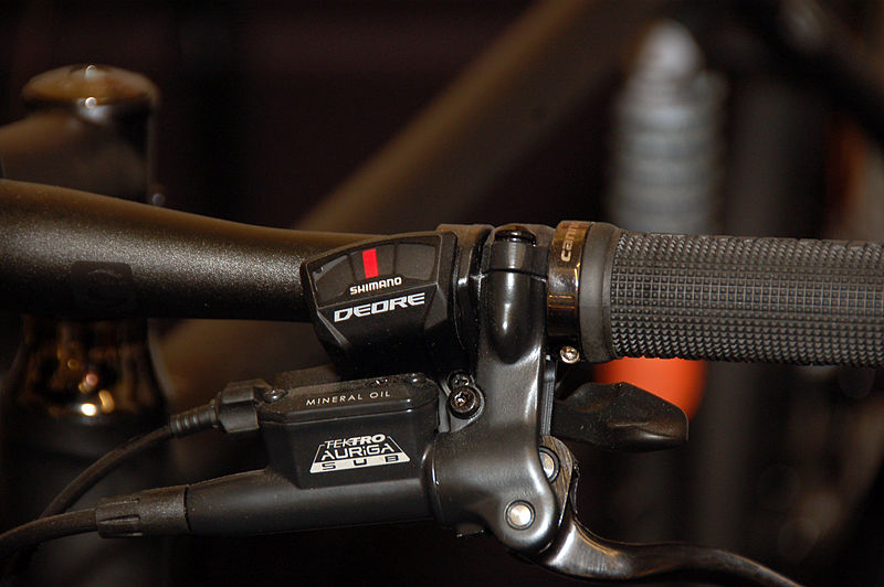 File:2011-02-11-fahrraddetail-by-RalfR-33.jpg