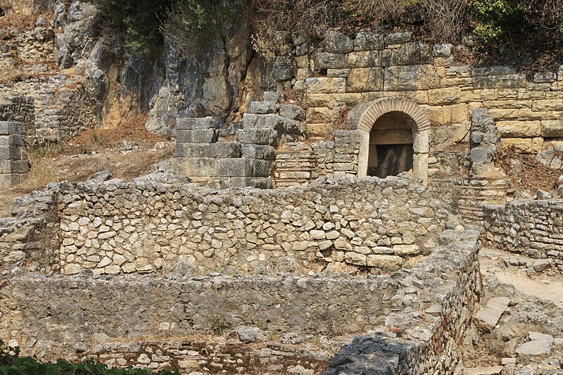 File:2011 Butrint 16 Prytaneon.jpg