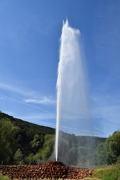 So kommt man zu Geysir Andernach mit den Öffentlichen - Mehr zum Ort Hier