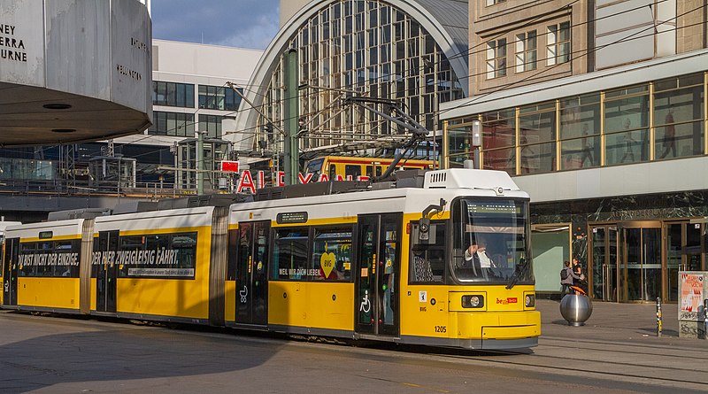 File:2019-08-06 Tram at Alexanderplatz.jpg