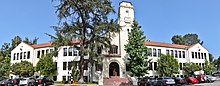 The historic Spanish Colonial Revival style AFI campus in Los Angeles, in the Los Feliz district of L.A. 2 2011-09-29 WarnerBldg Facade SP-Pano1.jpg