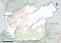 Carte en couleur présentant le réseau hydrographique de la commune