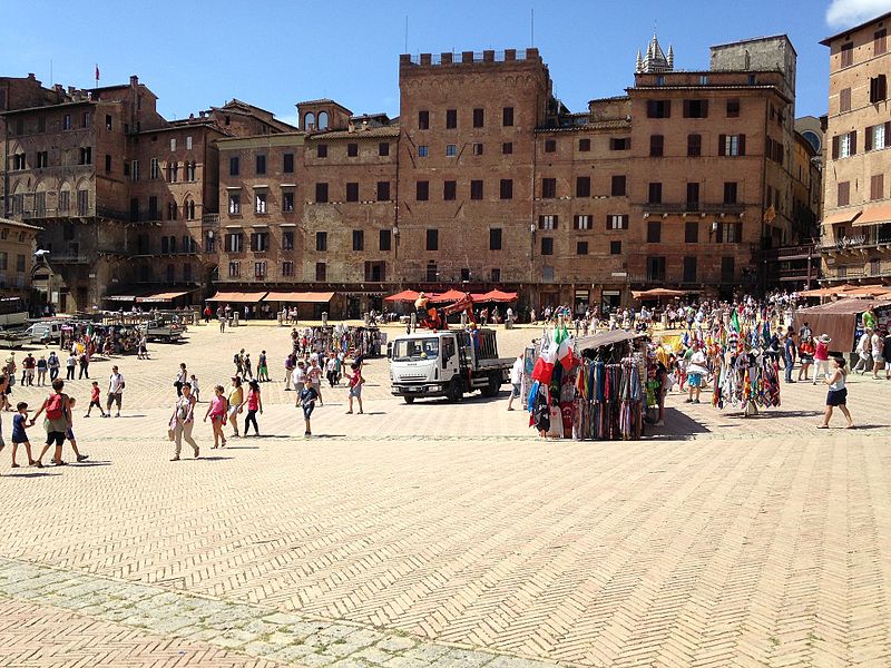 File:53100 Siena, Province of Siena, Italy - panoramio (21).jpg