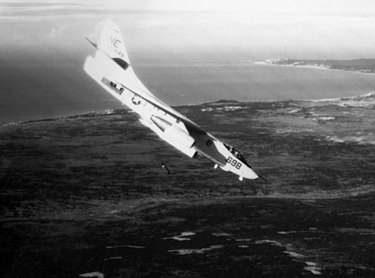 VAH-8 A-3B bombing North Vietnam in 1965 A-3B VAH-8 dropping bomb over NVietnam 1965.jpeg