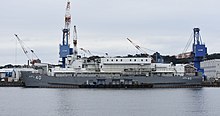 U.S. Navy APL-40 at United States Fleet Activities Yokosuka in October 2021 APL-40 211016a.jpg