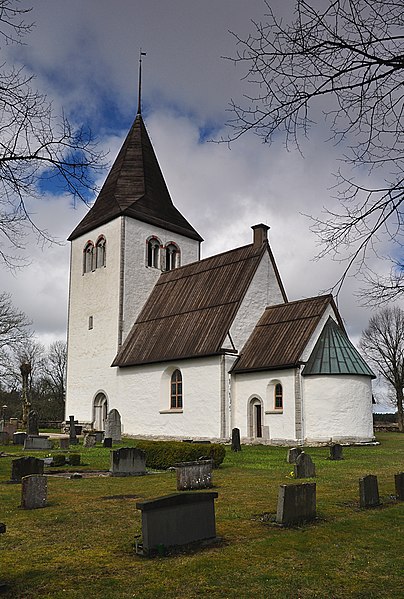 File:Akebäcks kyrka church Gotland Sweden.jpg