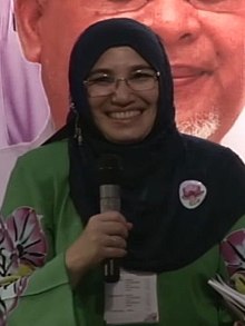 Amany Lubis, RTV Kelantan, 07.34.jpg