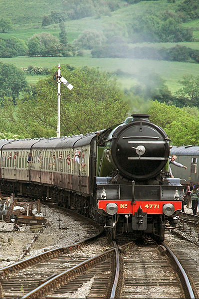 File:Arrival at Winchcombe (530145070).jpg