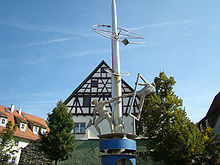 Ausschnitt Säule und Brunnen in Herrenberg